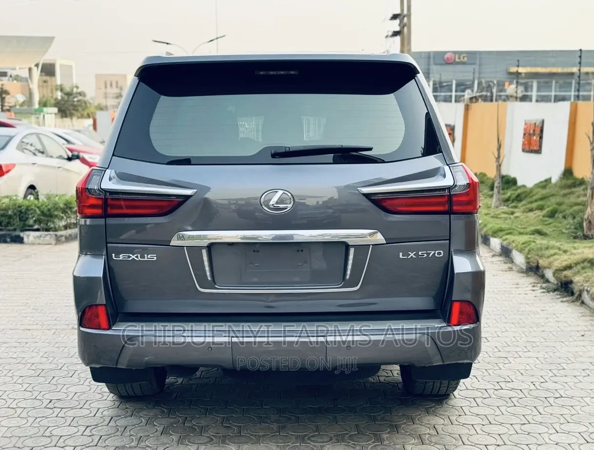 Lexus LX 570 AWD 2020 Gray