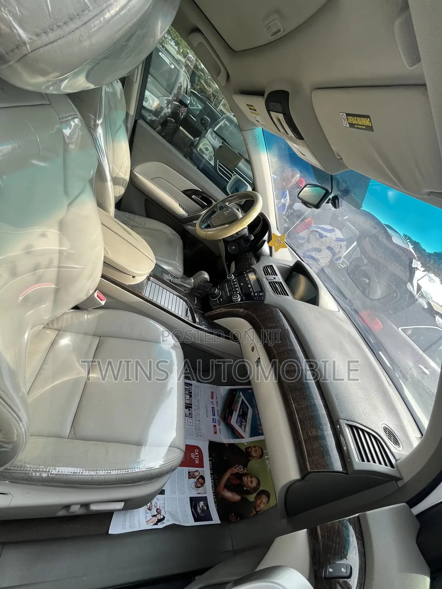 Acura MDX SUV 4dr AWD (3.7L 6cyl 6A) 2011 White