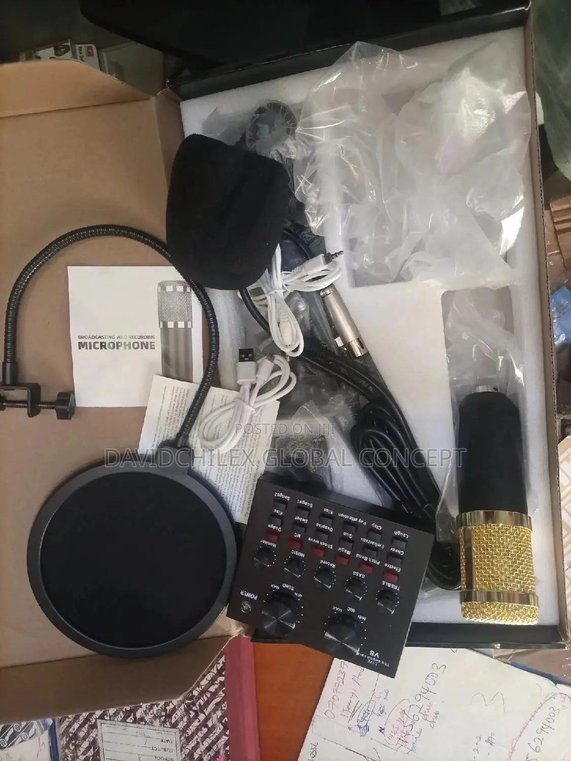 Studio Microphone With Soundcard