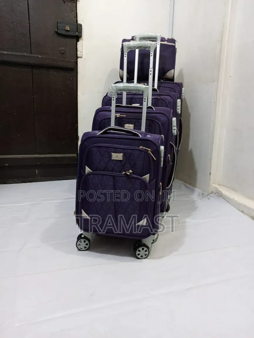 Beautiful And Durable Travelling Luggage