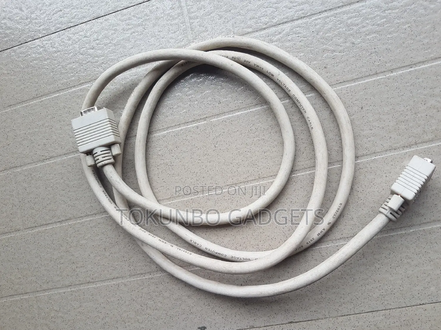 Tokunbo Male to Female VGA Cable