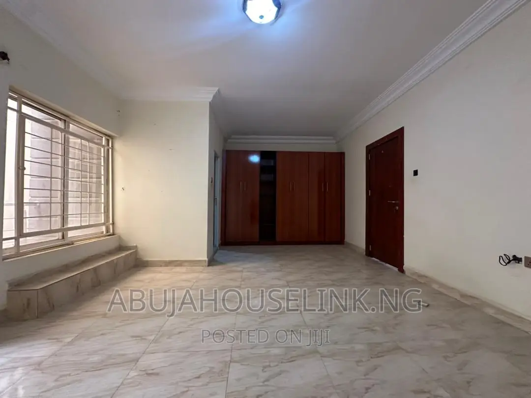 4bdrm Duplex in Asokoro Abuja for sale