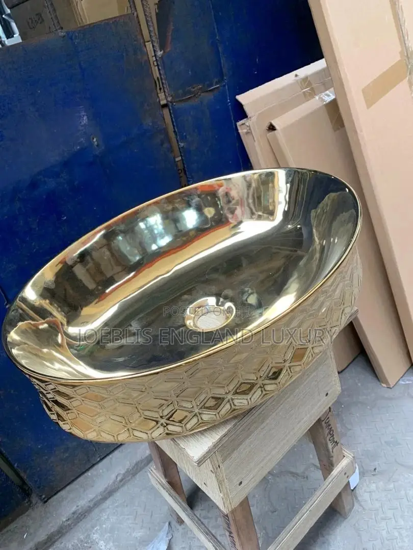 Shinny Gold Wash Hand Basin
