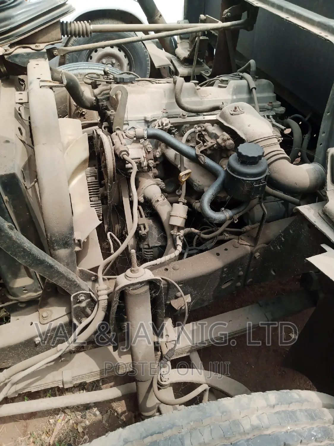 Toyota Dyna 300 - Direct Hand - Long Chassis (3RZ Petrol)