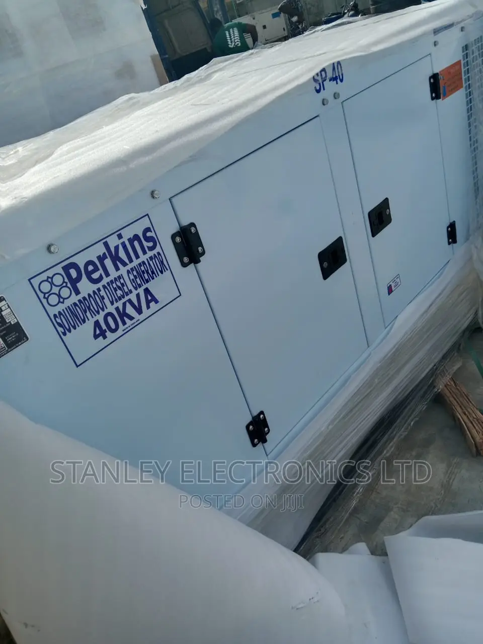 40kva Perkins Soundproof Diesel Generator Free Insulation