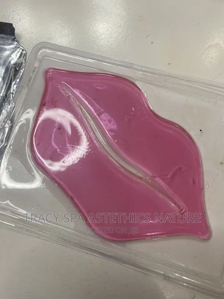 Lip Care Mask