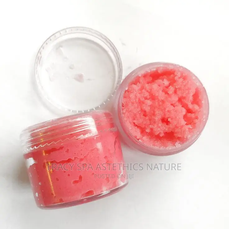 Pin Lips Scrub