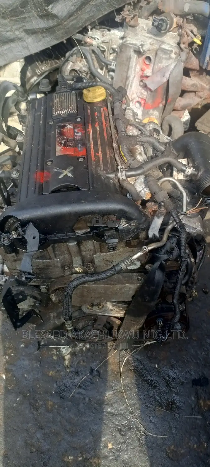Chevrolet HHR/Saturn Vue Engine