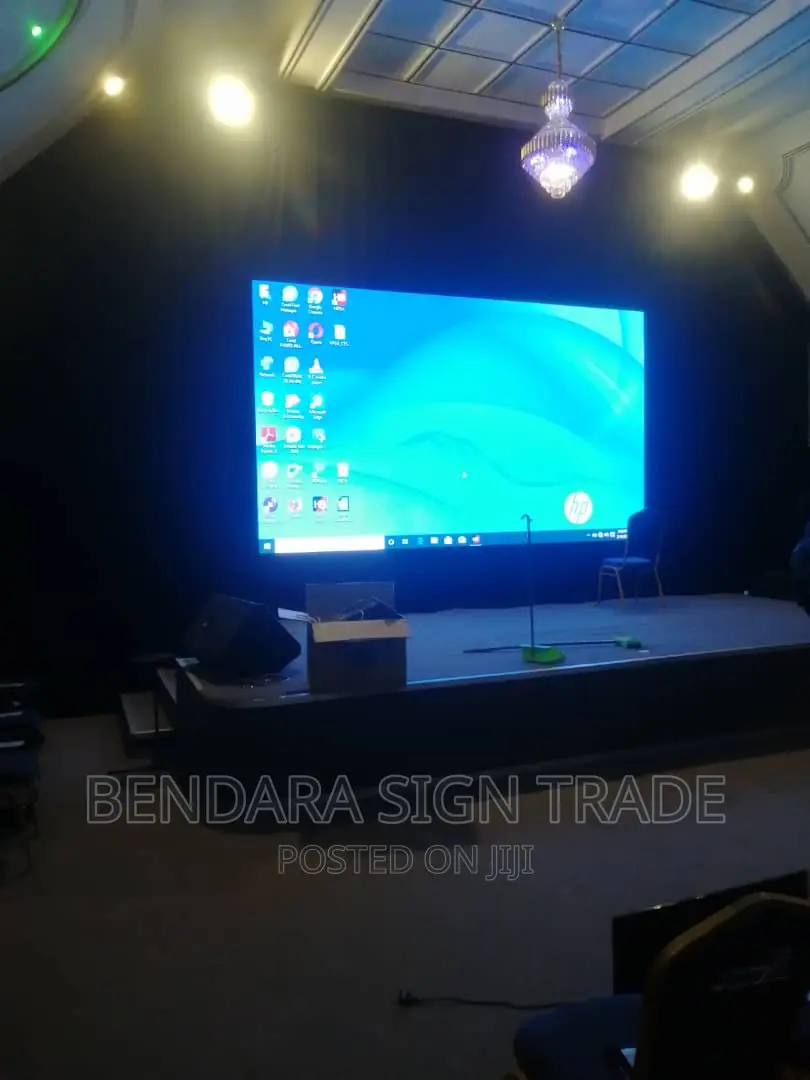 Led Screen Indoor Video Wall 14ft by 8