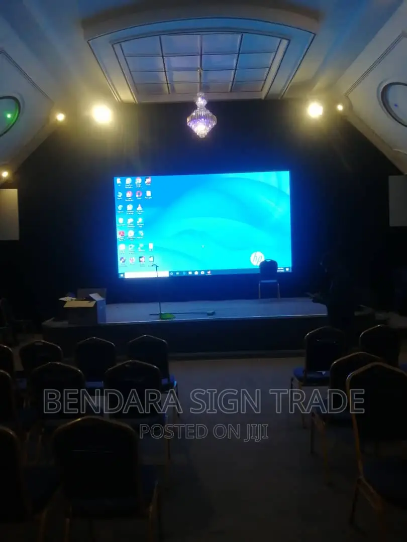 Led Screen Indoor Video Wall 14ft by 8