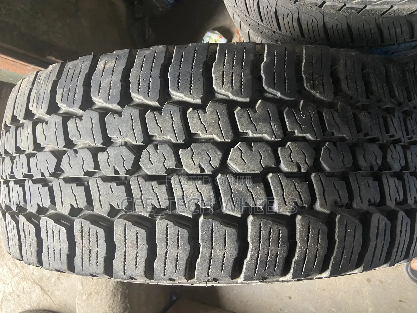315/70r17lt