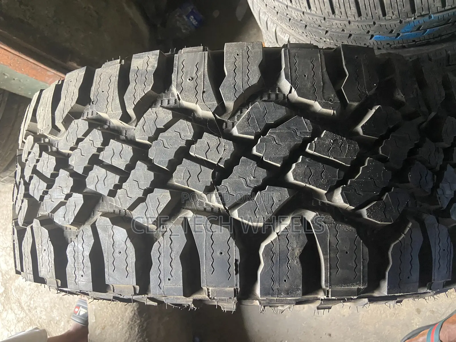 315/70r17lt