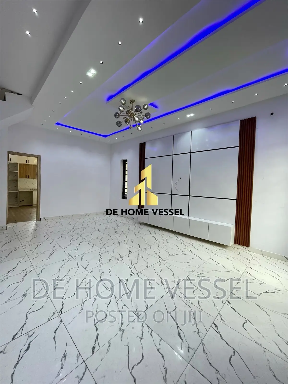 4bdrm Duplex in Ikota for sale