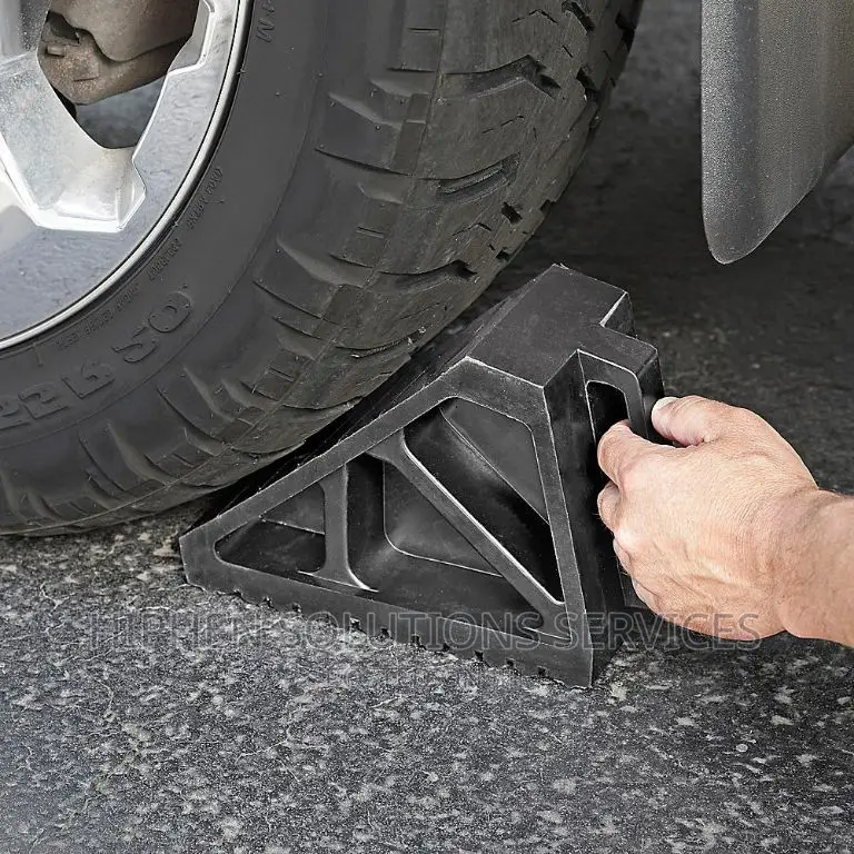 Rubber Wheel Stopper Choke / Wheel Chock