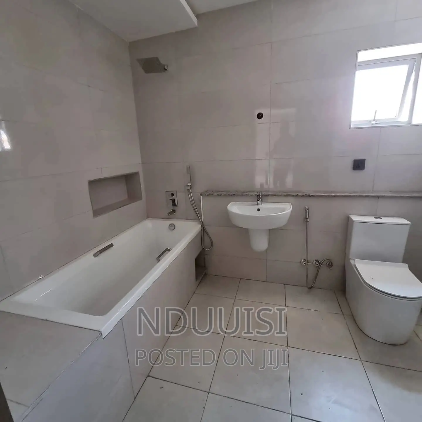 5bdrm Duplex in Wuye for sale