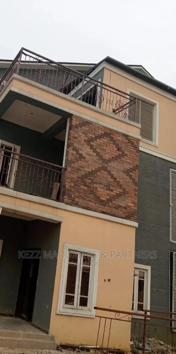 6bdrm Duplex in Naf Base Harmony, Port-Harcourt for sale