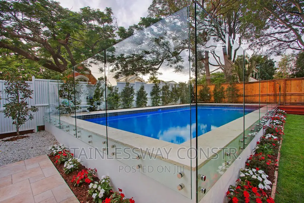 Side Fitted Tampered Glass Railing