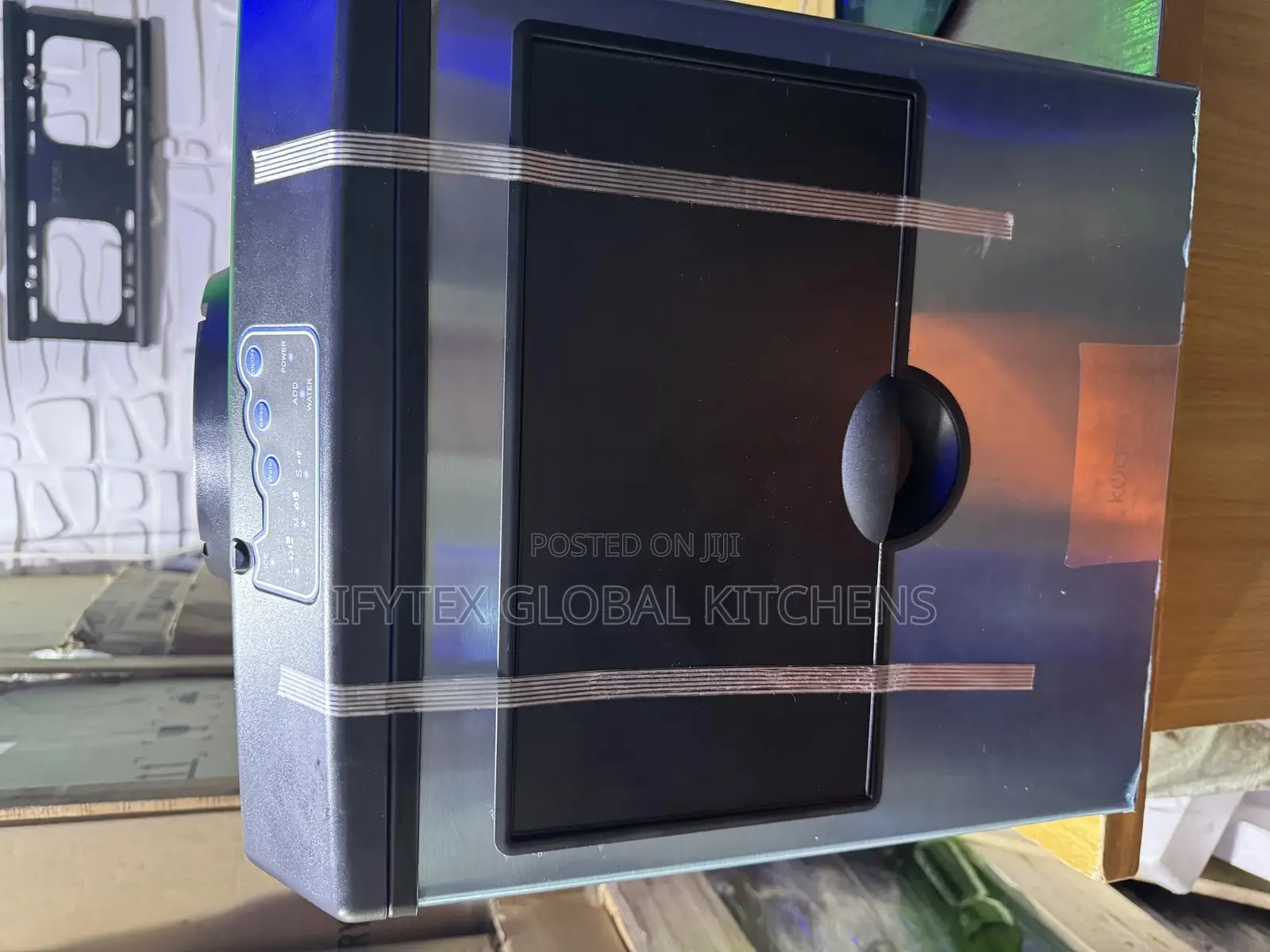 Ice Cube Maker And Water Dispenser