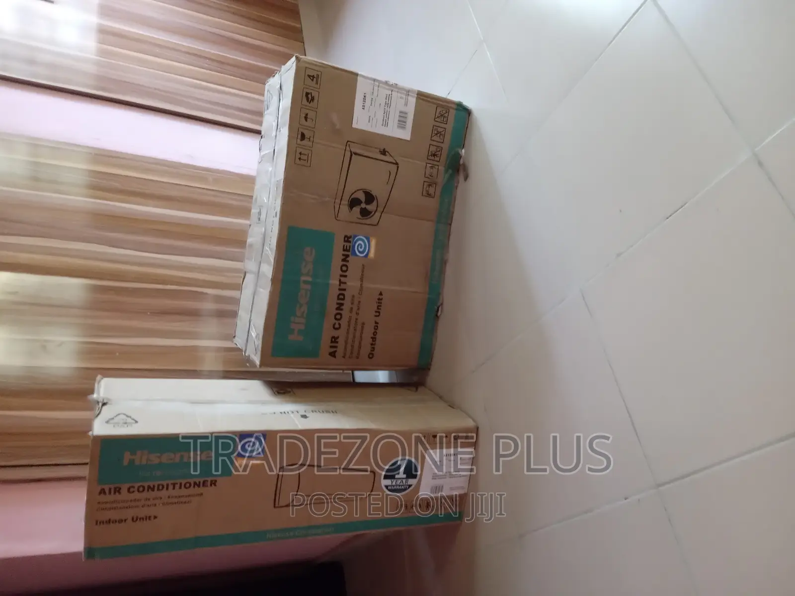 New in Hisense 1.5hp Inverter Ac-As12dk1