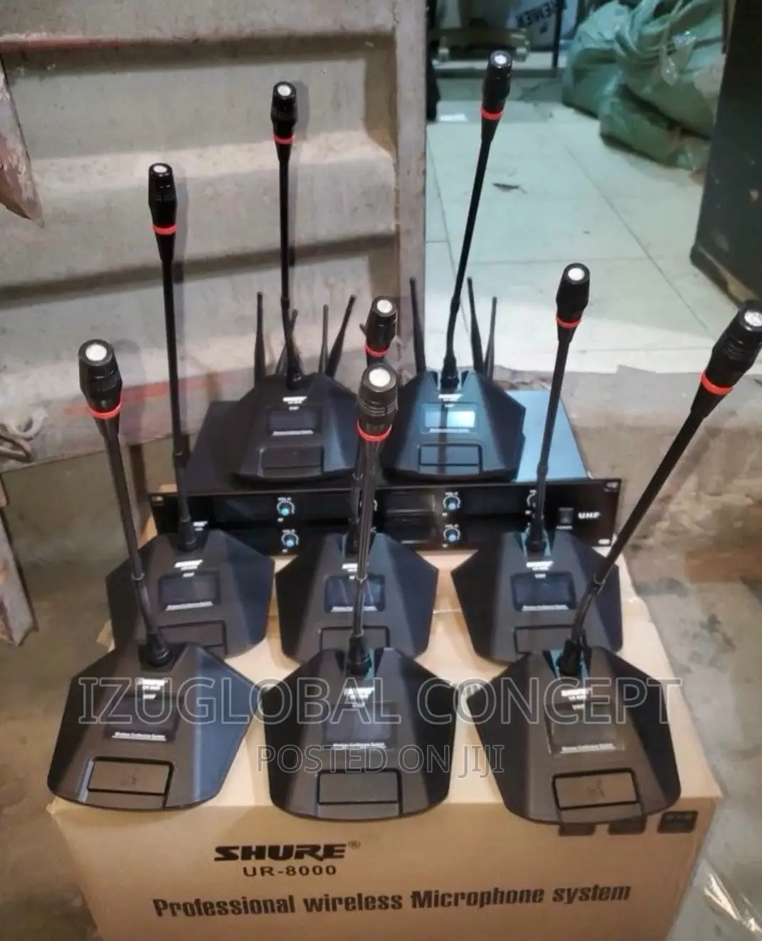 Shure 8in1 Conference Wireless Microphone BLX8800