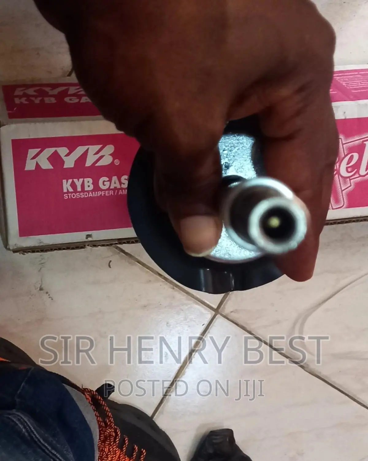 Front Shocks Absorbers Kyb With Sensor Lexus Gs 350..2006/2013