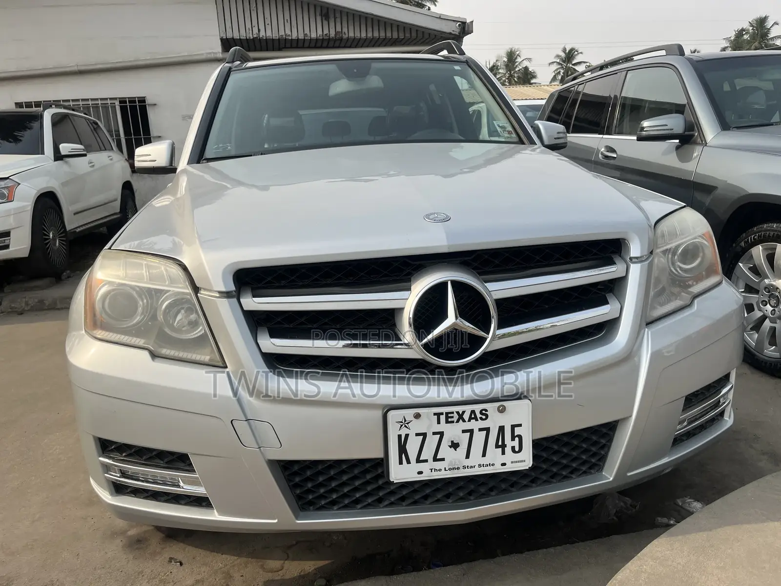 Mercedes-Benz GLK-Class 350 4MATIC 2012 Silver