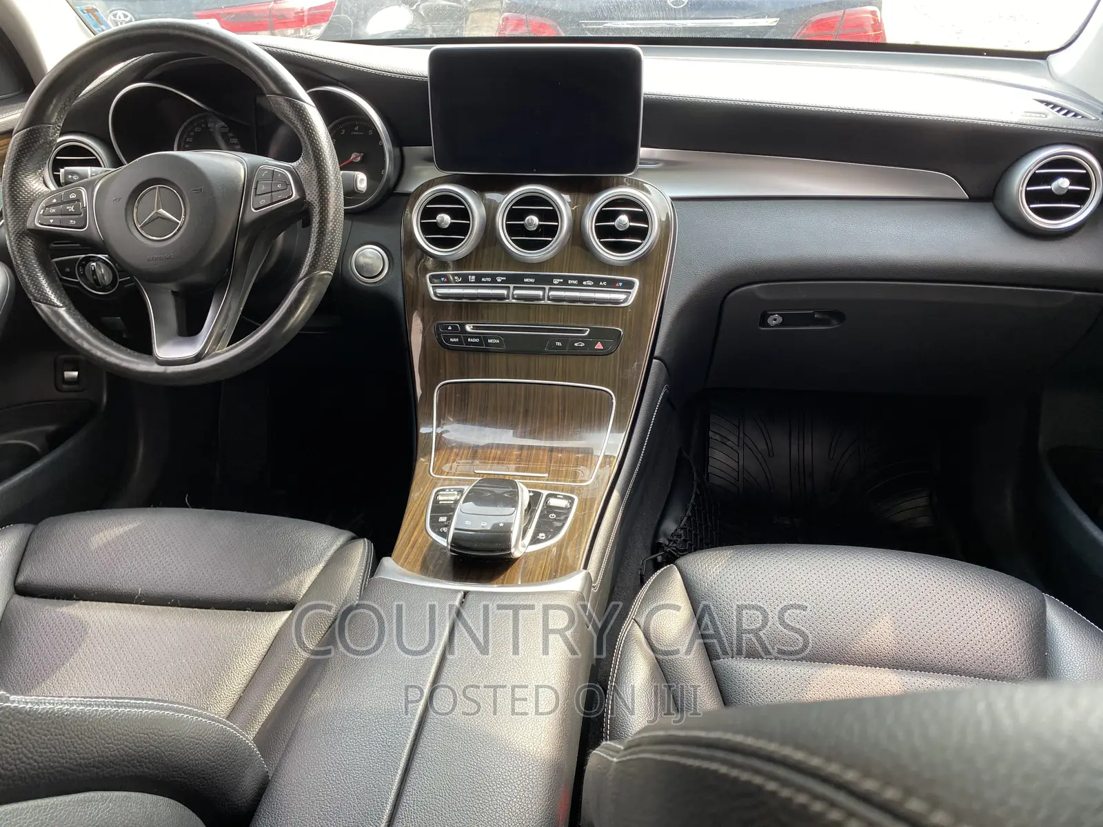 Mercedes-Benz GLC-Class 2017 Silver