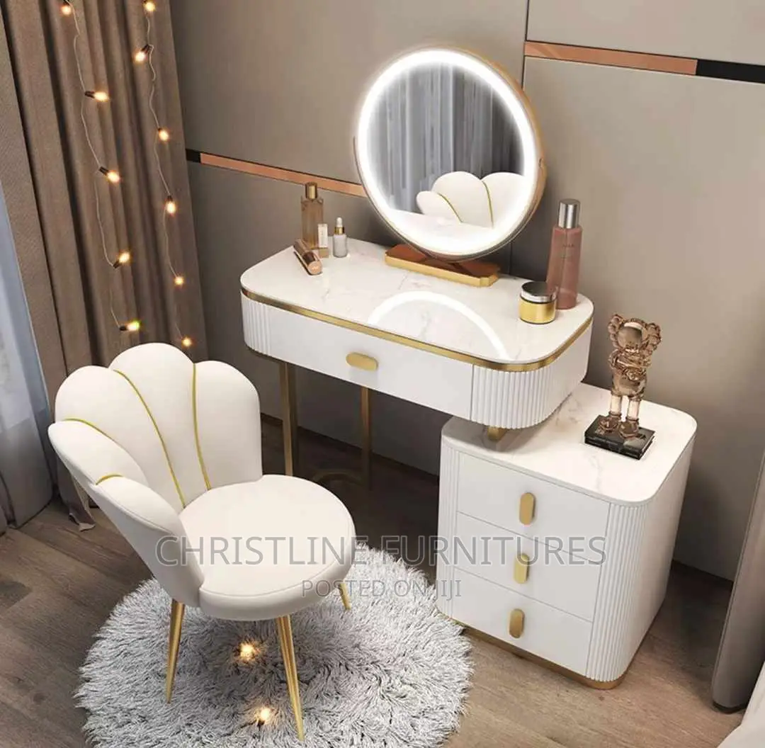 Quality Dressing Mirror