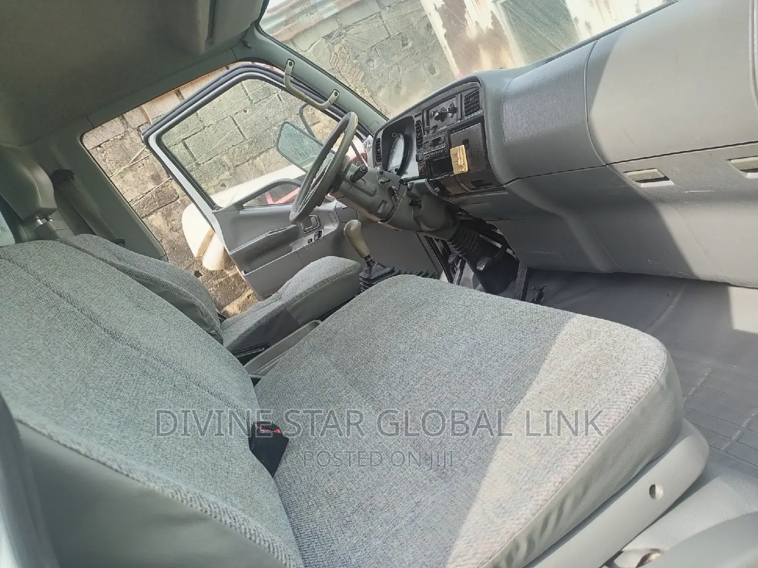 Mitsubishi Canta