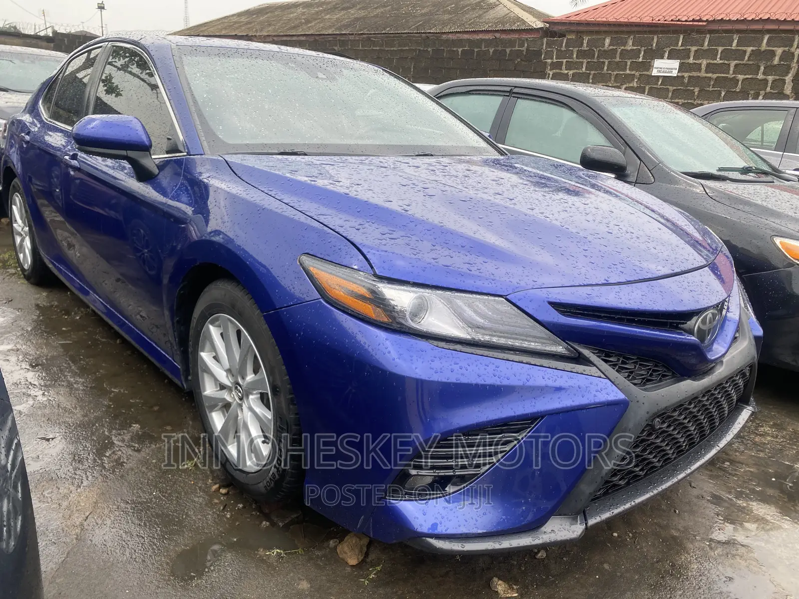 Toyota Camry LE (2.5L 4cyl 8A) 2019 Blue