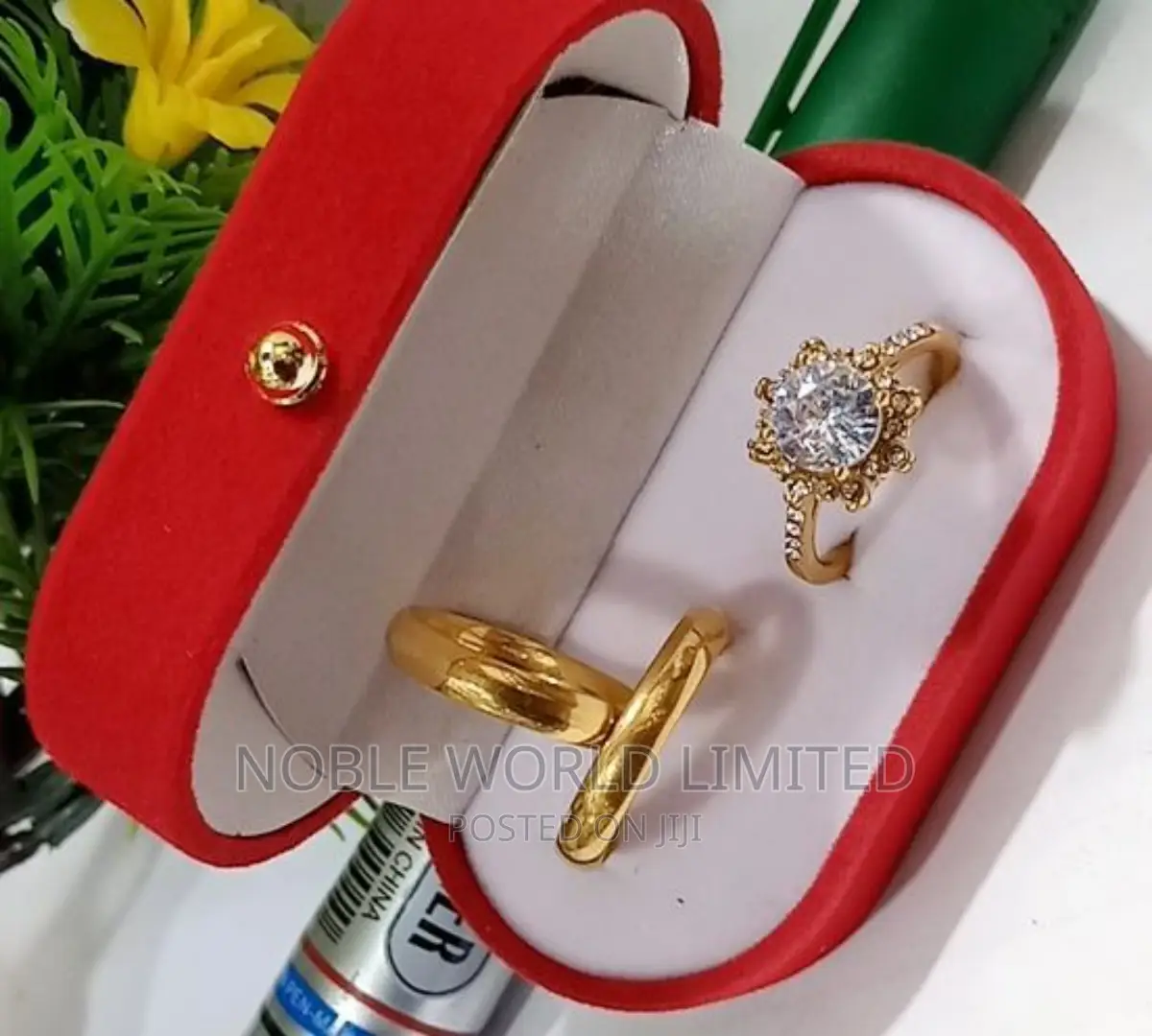 Complete Set of Wedding Rings Za