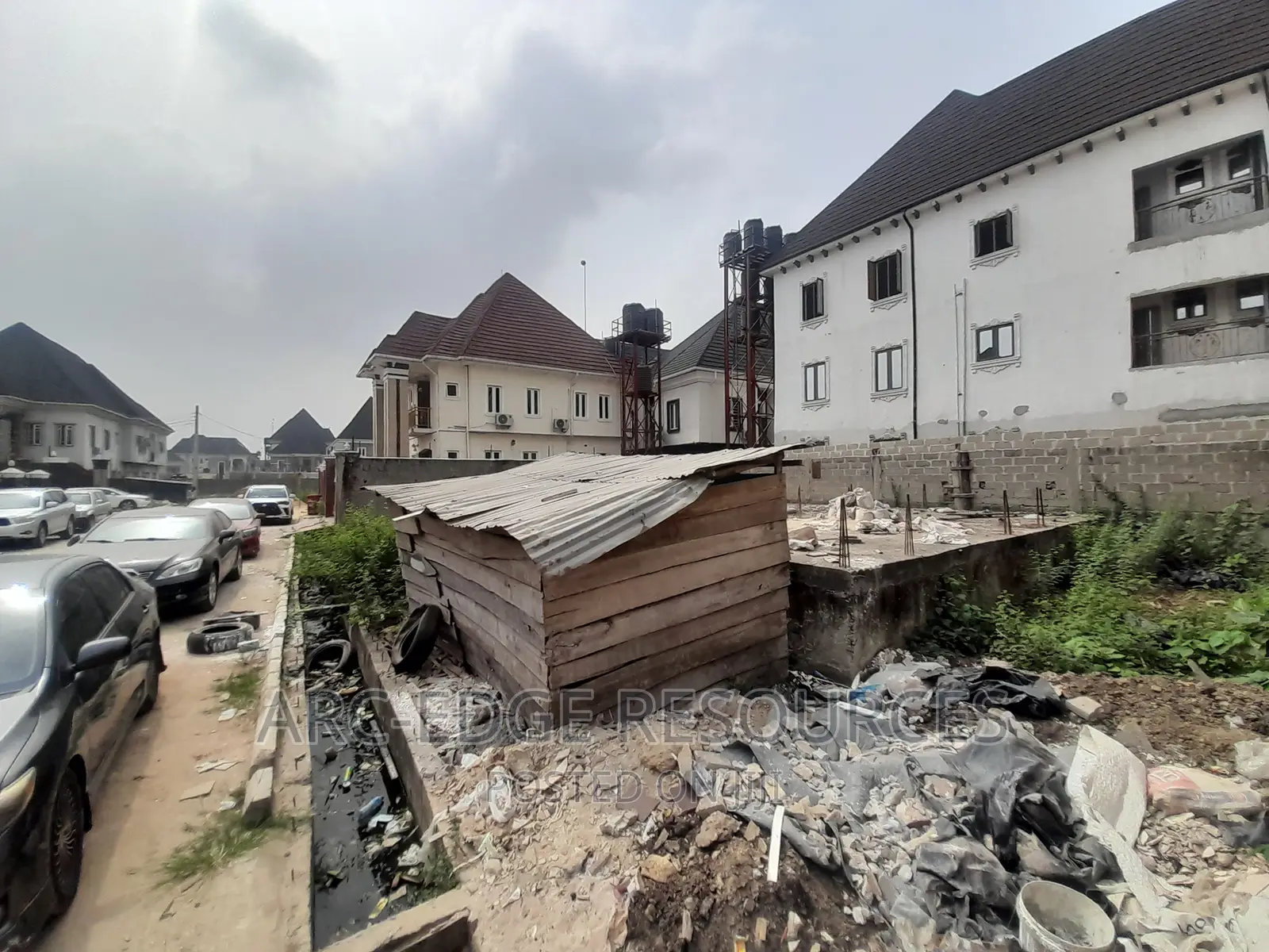 Dry Land With High Foundation With Cofo