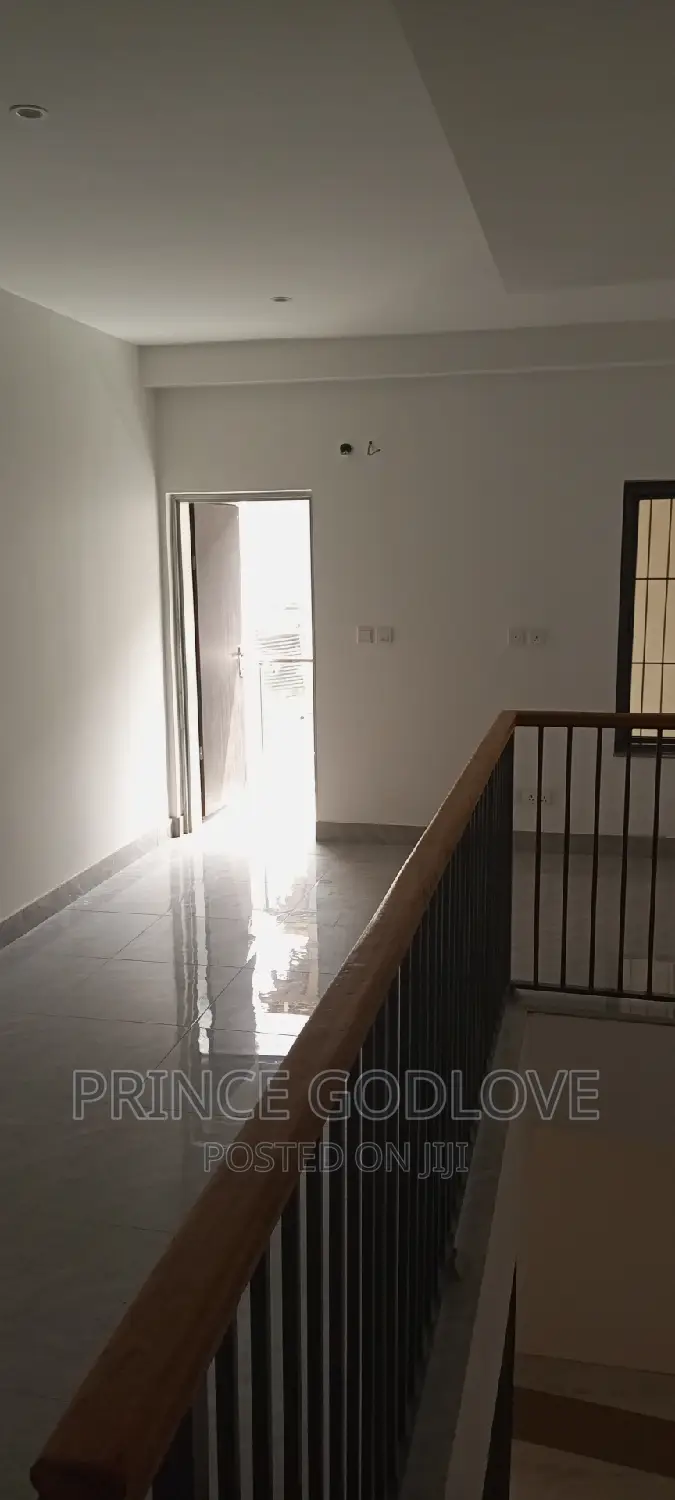 3bdrm Duplex in Dawaki for rent