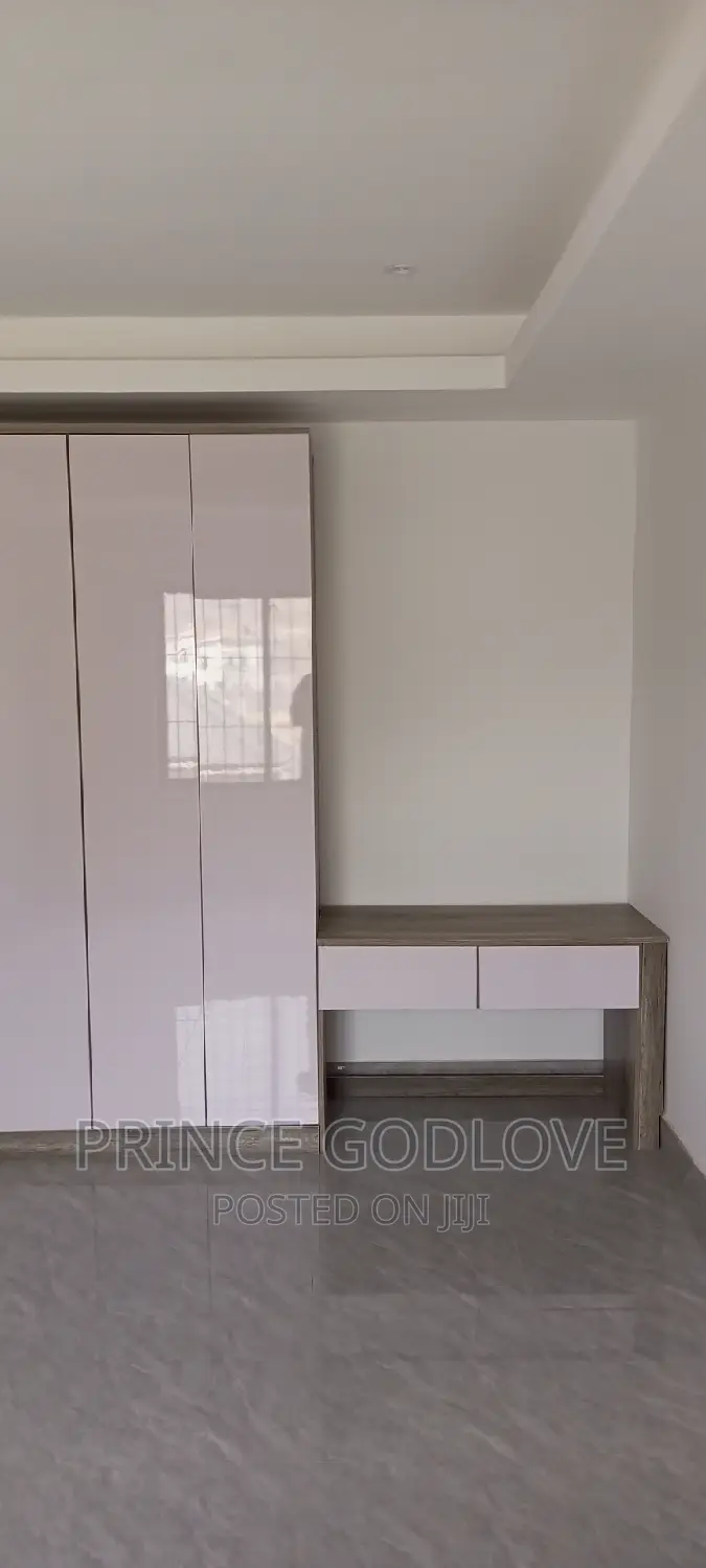 3bdrm Duplex in Dawaki for rent