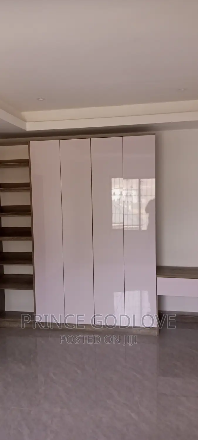 3bdrm Duplex in Dawaki for rent