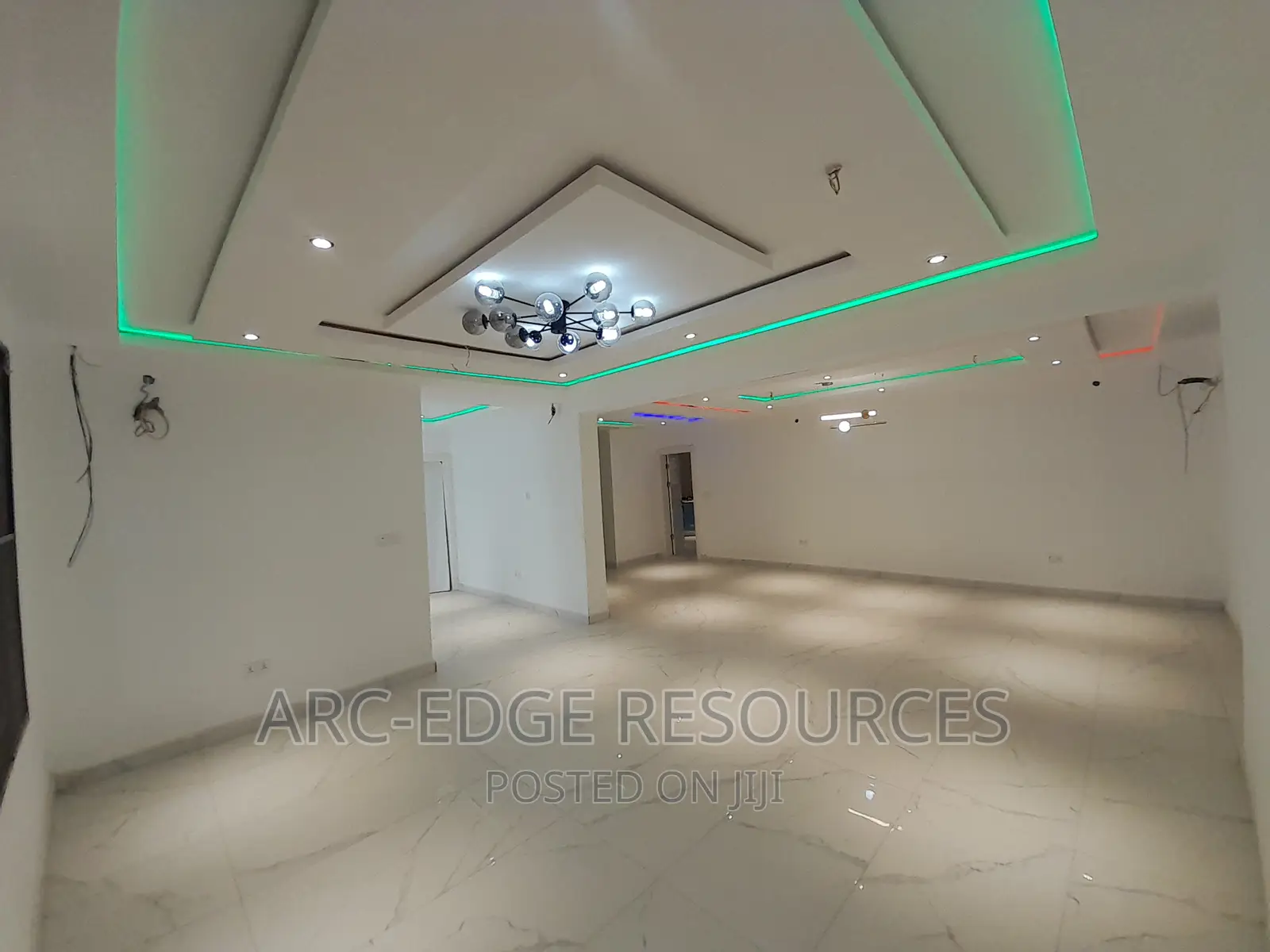 6bdrm Duplex in Lekki Phase 1 for sale