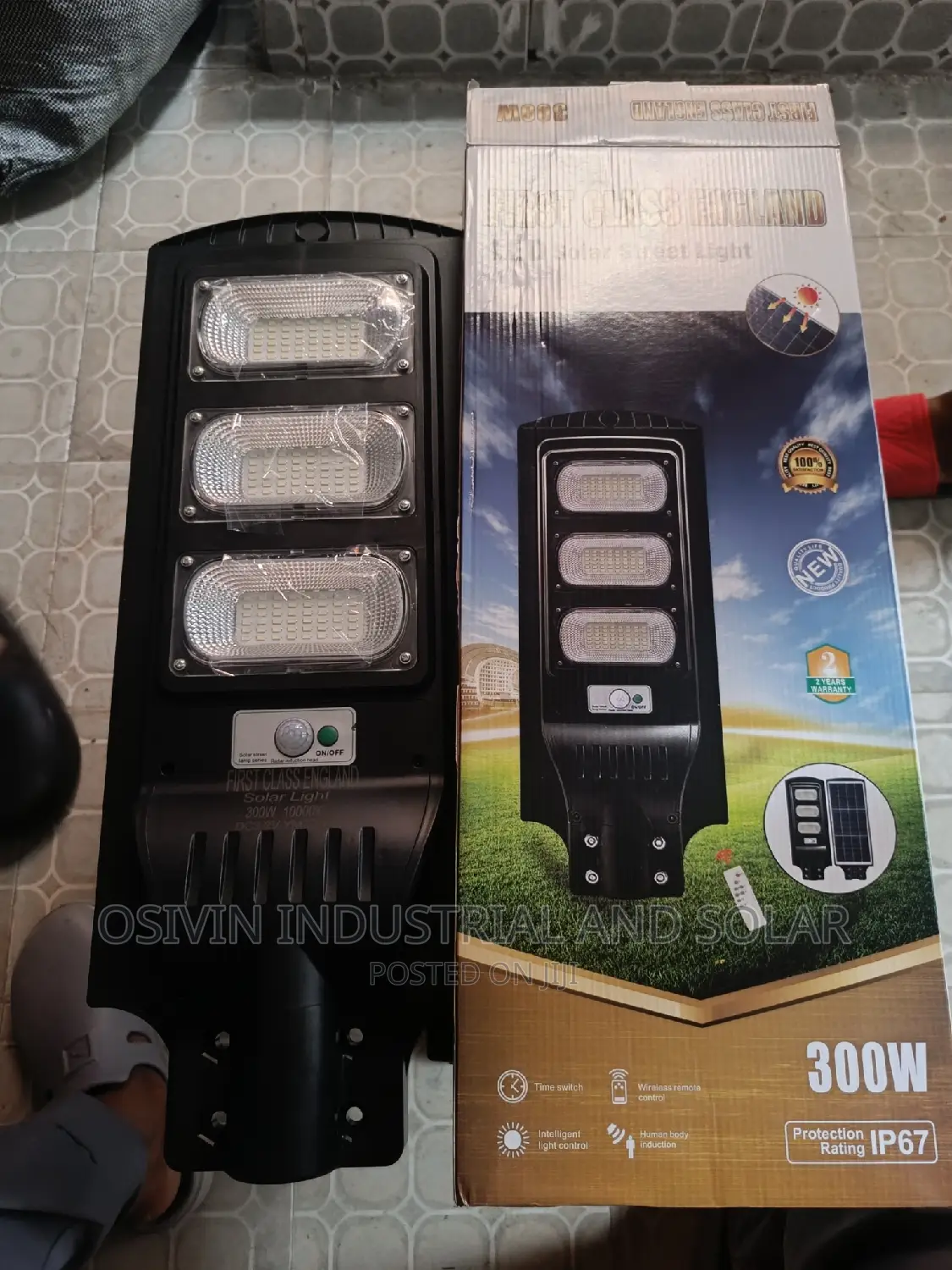 200wats All in One Solar Street Light 3eyes