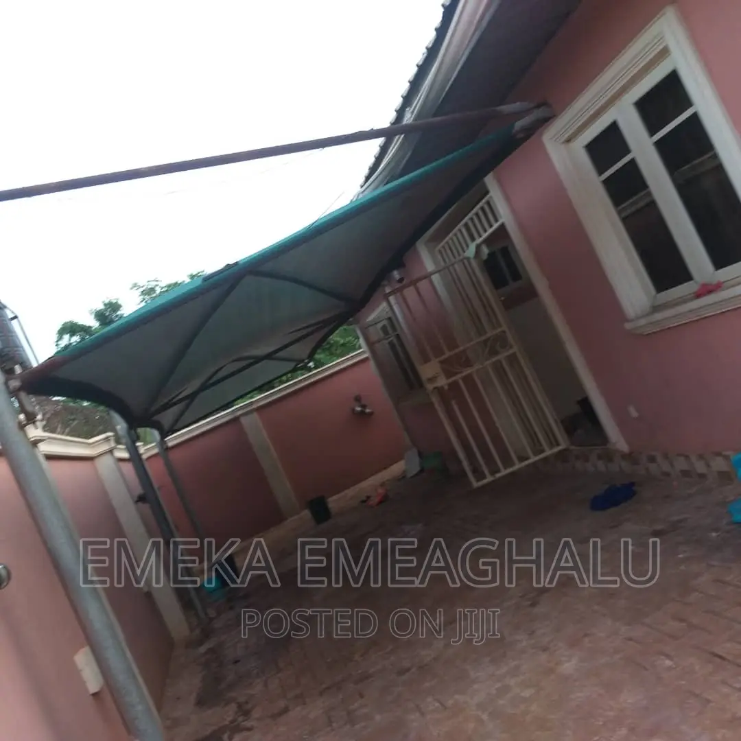 3bdrm Bungalow in Premier Layout, Enugu for sale