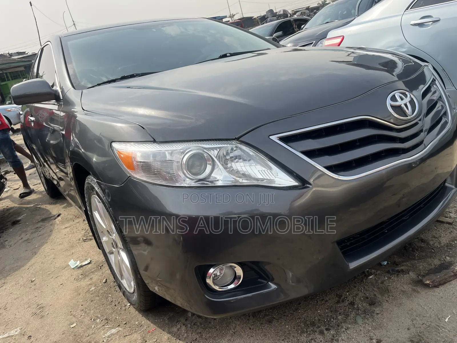 Toyota Camry 2011 Gray
