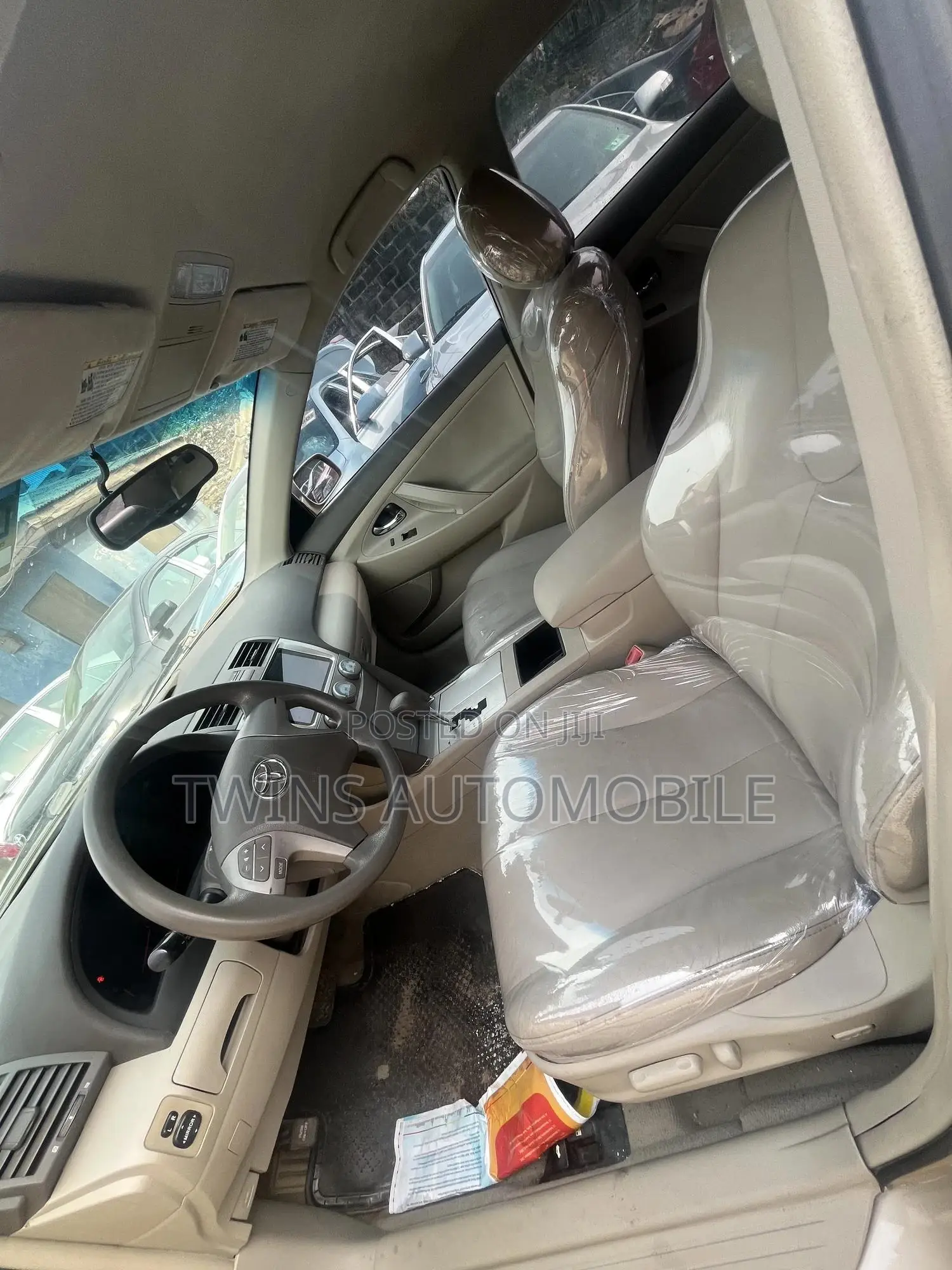 Toyota Camry 2009 Gold