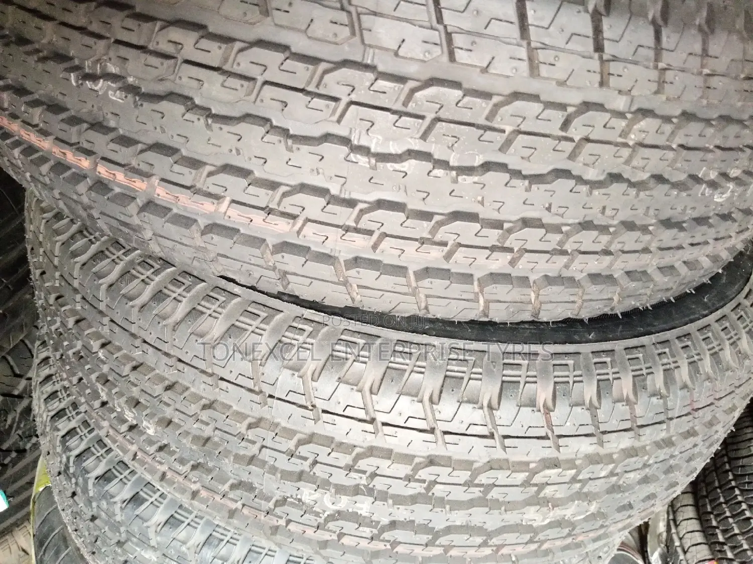 Bridgestone 255/70/18 Made in Japan 18months Warranty