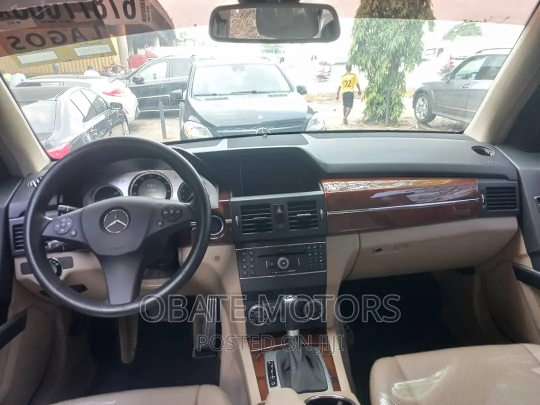 Mercedes-Benz GLK-Class 350 4MATIC 2012 Black