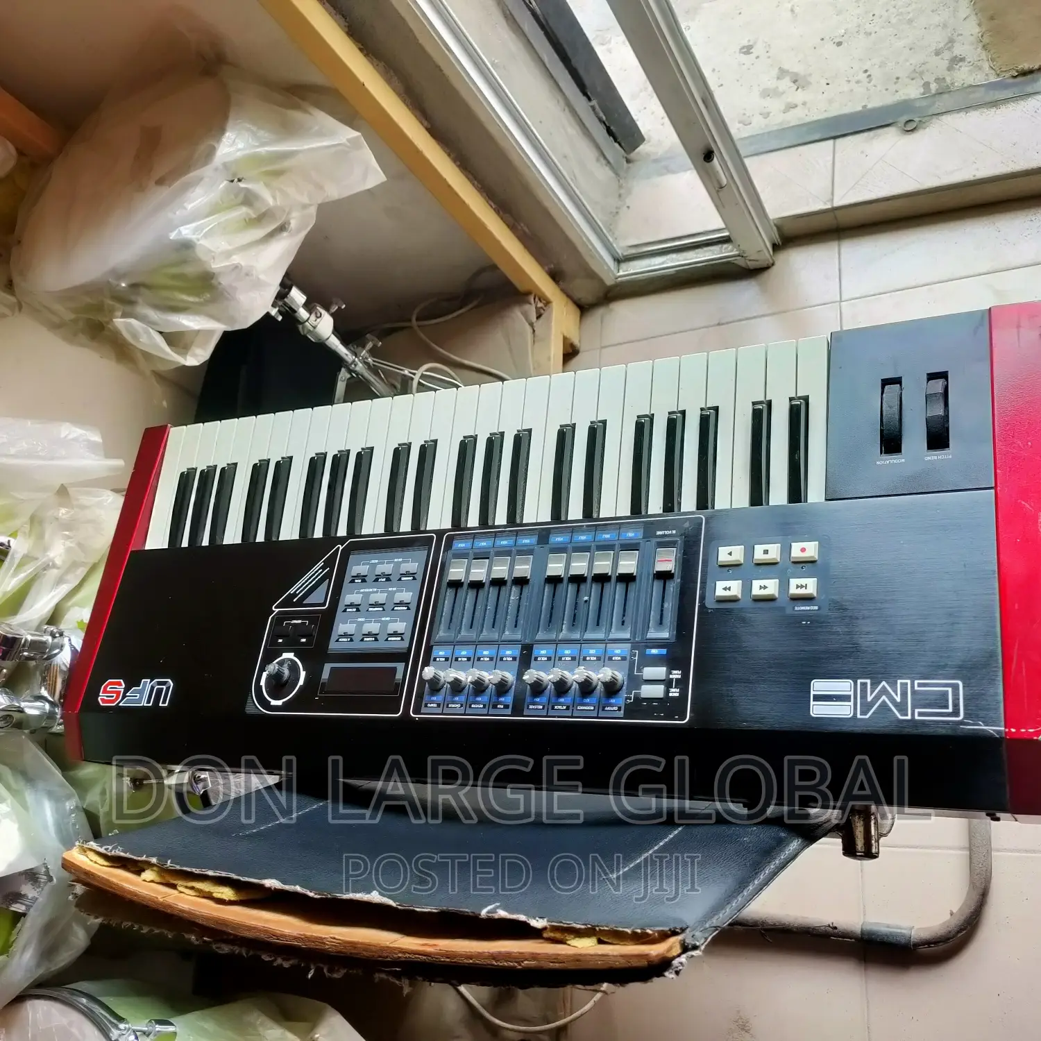 Cme Uf5 Midi Controller