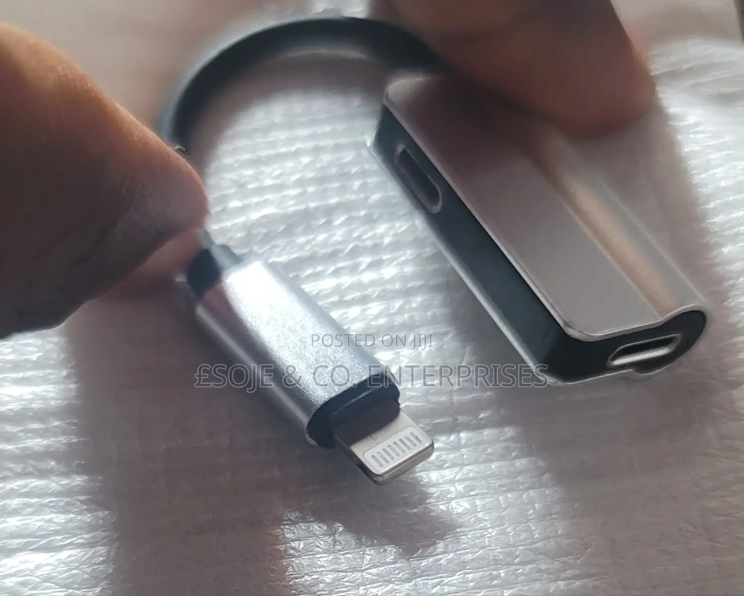 iPhone Lightening Extender (Charge/Audio)