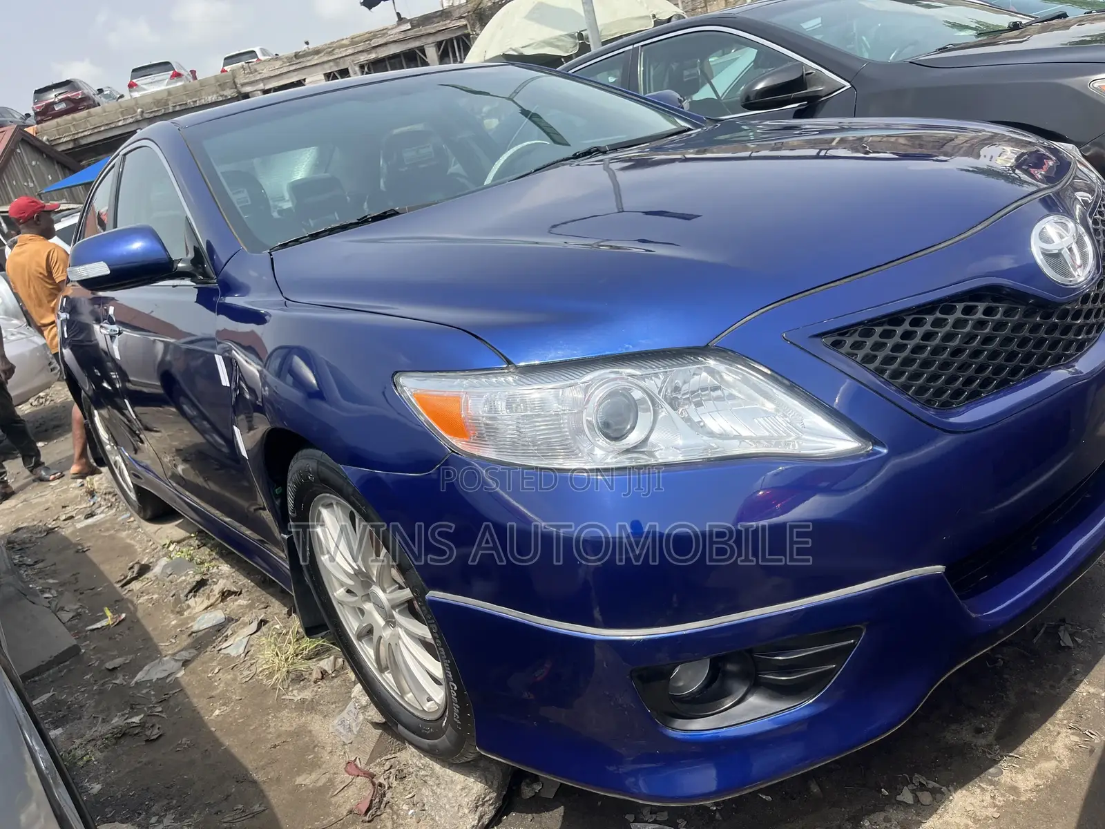 Toyota Camry 2011 Blue