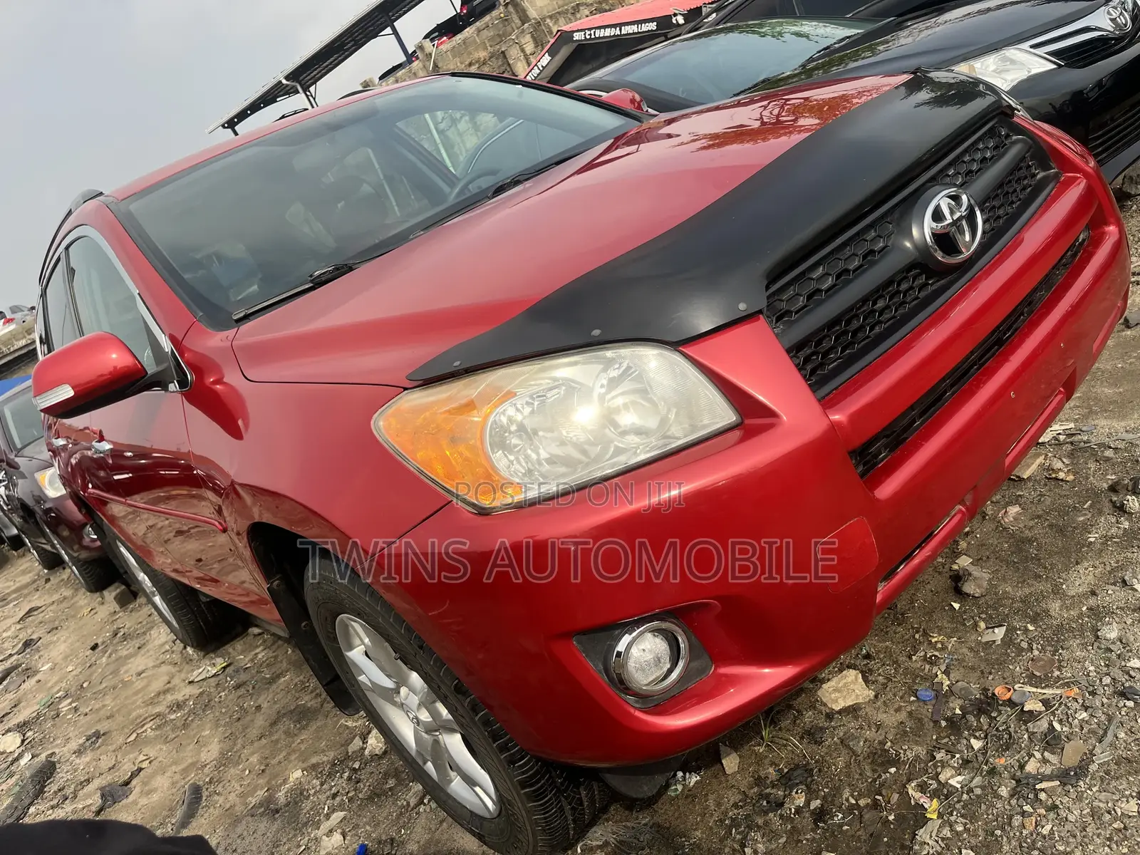 Toyota RAV4 2011 Red