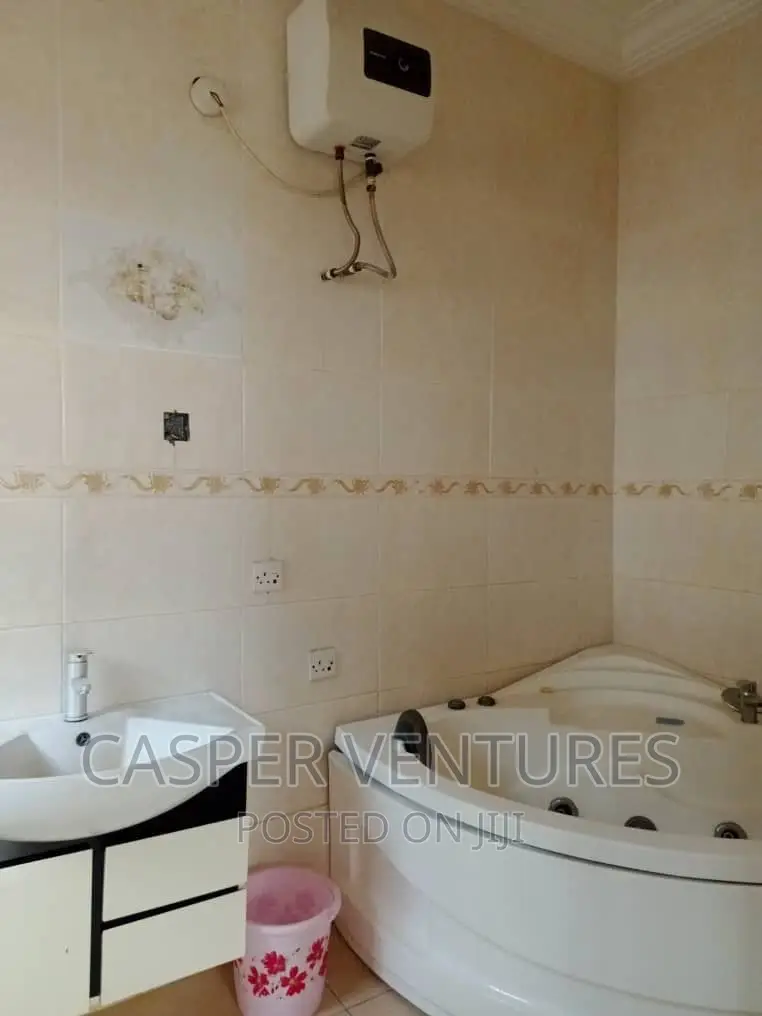 1bdrm Shared Apartment in Chevy View, Chevron for rent