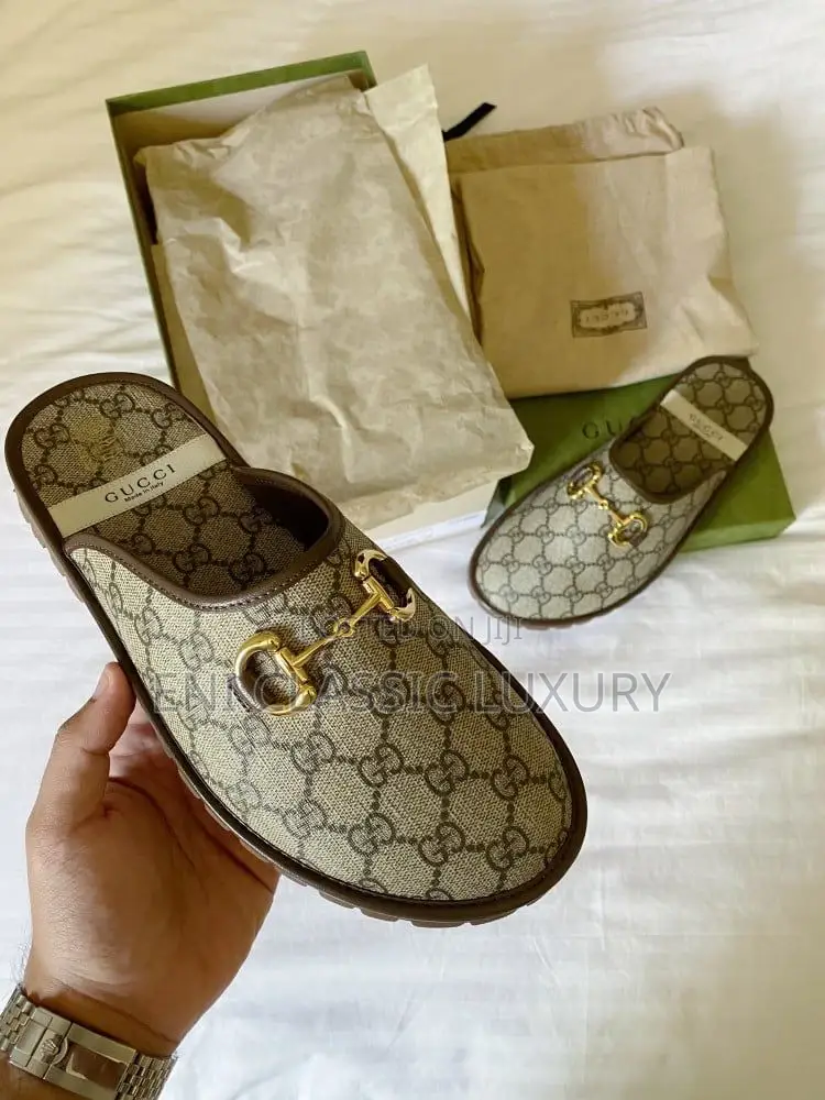 Most Wanted Trending Designer Luxury Outfit Gucci Available
