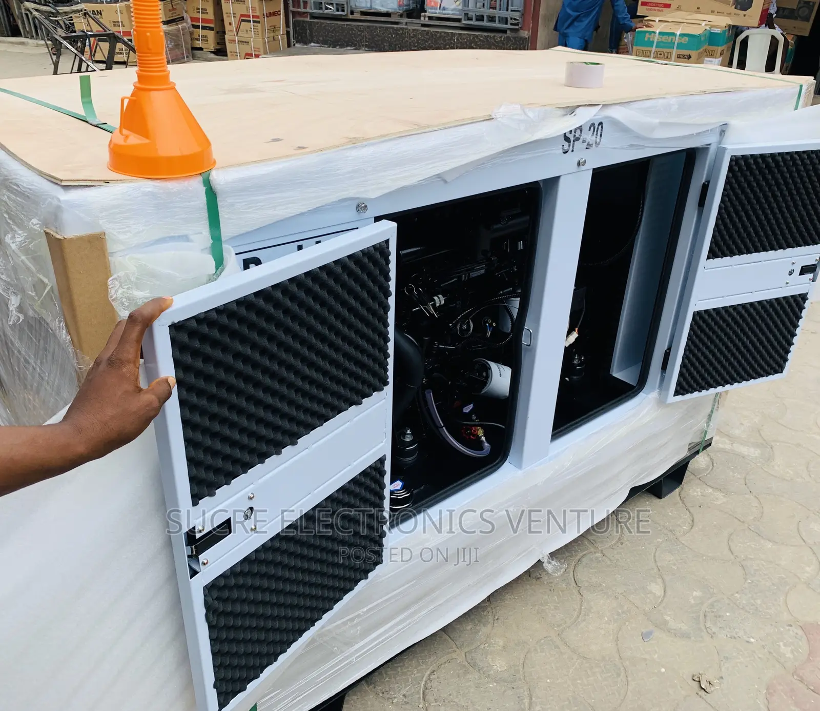 Original 20kva Perkins Diesel Generator Soundproof