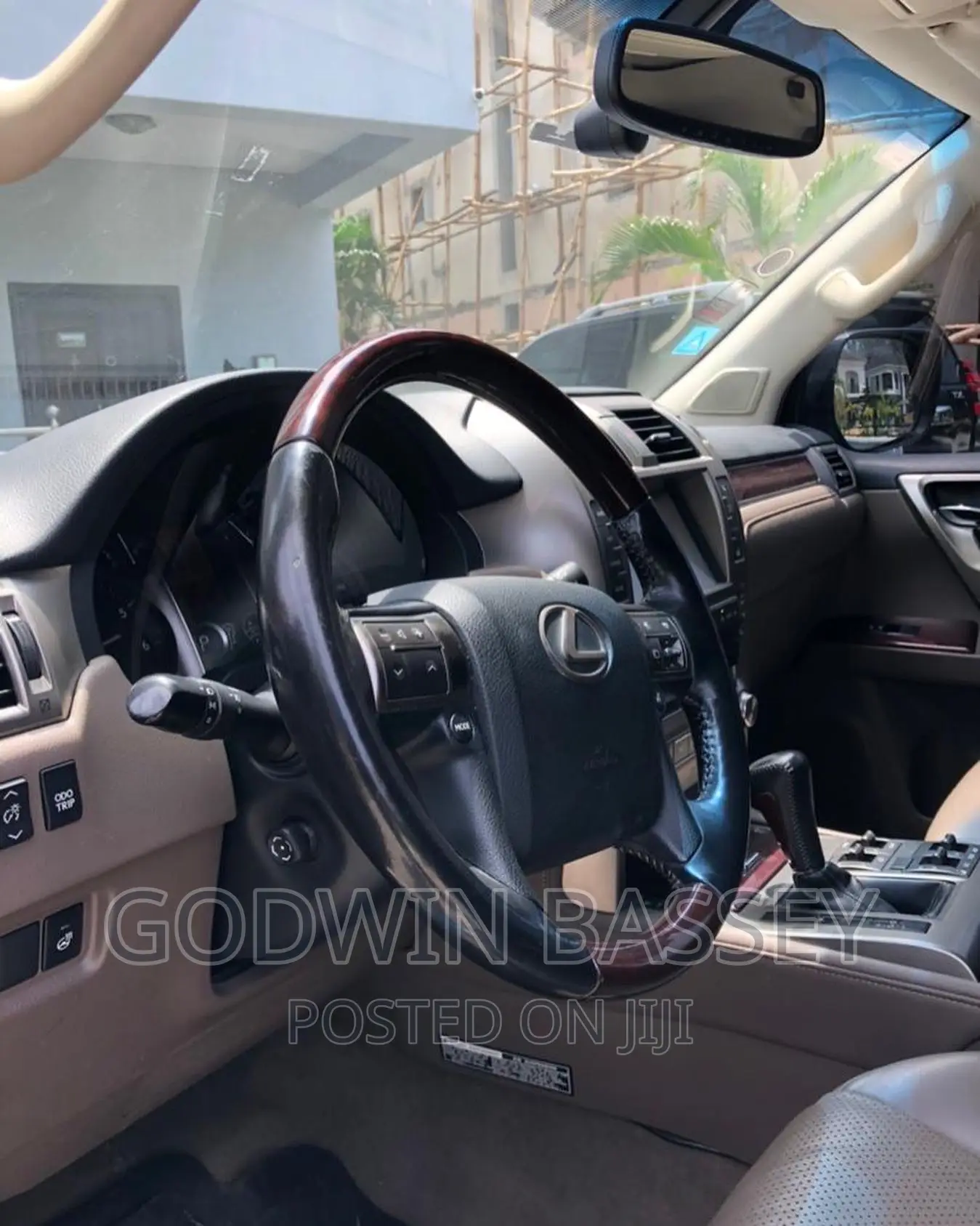 Lexus GX460 Available for Hire